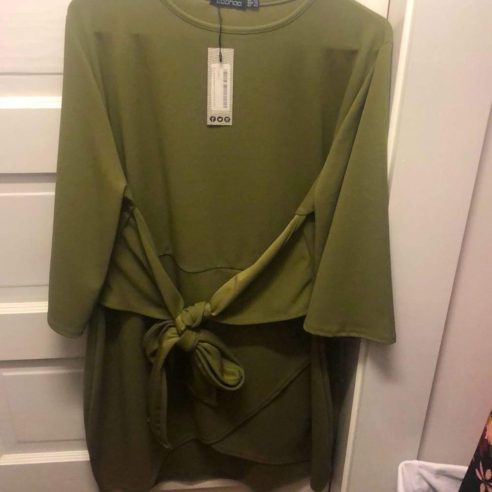 Boohoo Kimono Sleeve Waist Wrap Dress